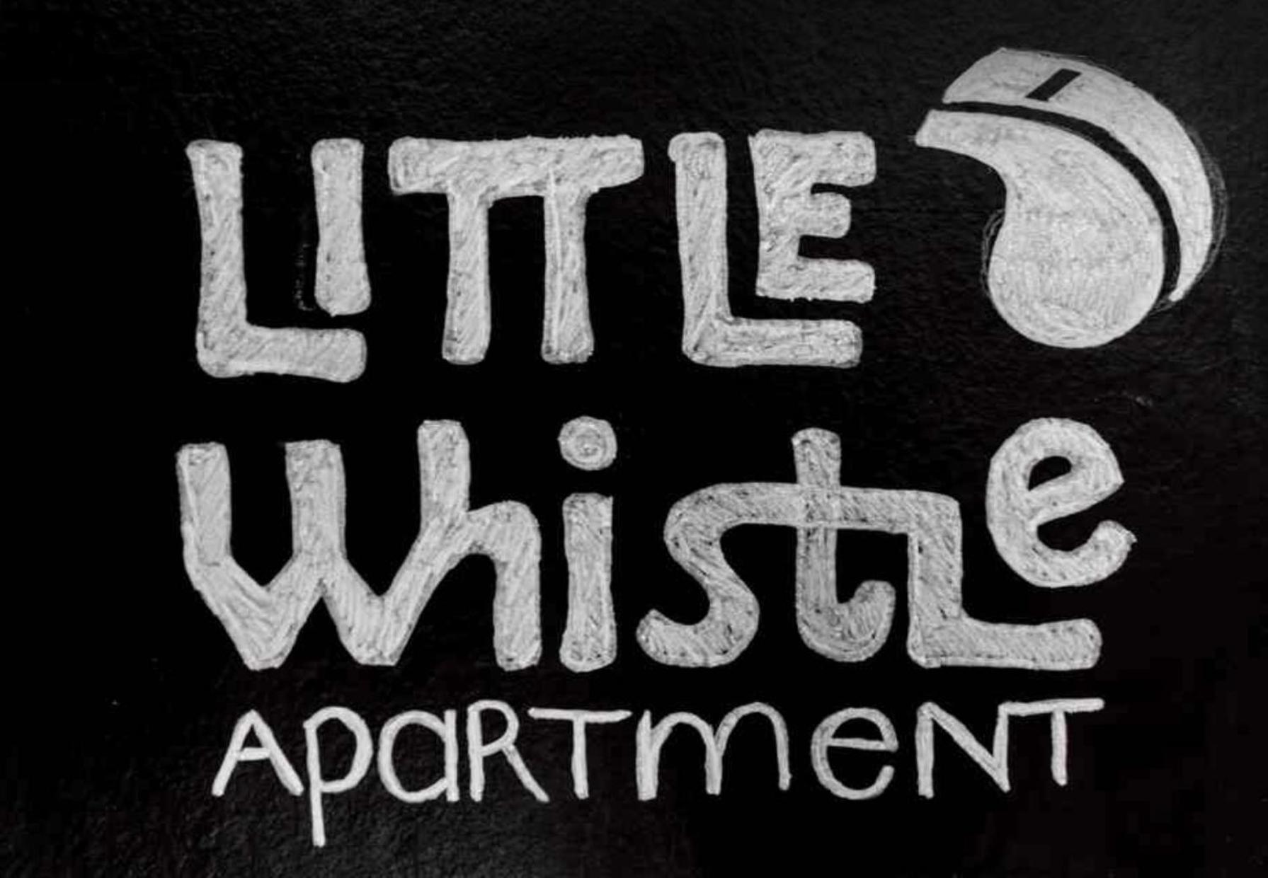 Little Whistle In The Heart Of Jewish District With Ac — Photos 2